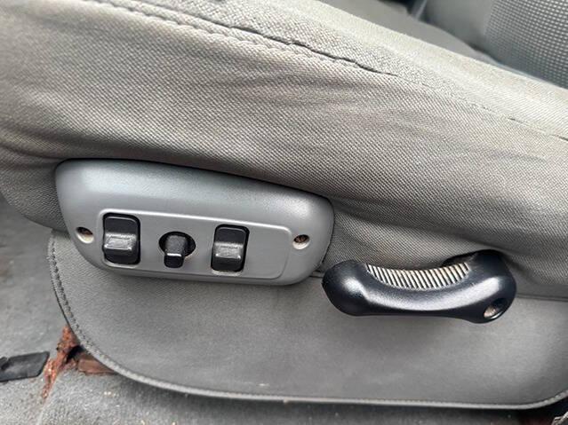 used 2006 Dodge Ram 1500 car, priced at $6,995