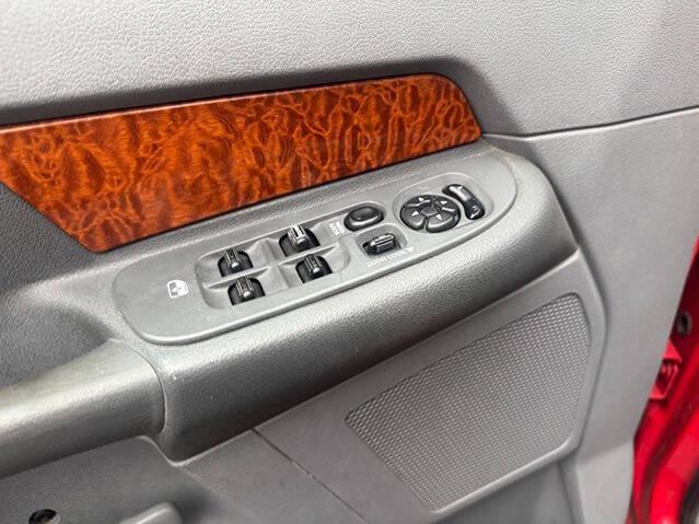 used 2006 Dodge Ram 1500 car, priced at $6,995