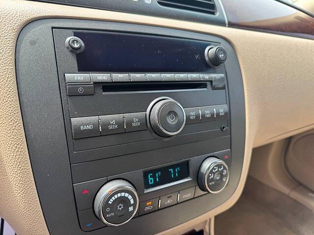 used 2008 Buick Lucerne car, priced at $5,995