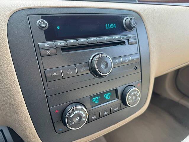 used 2008 Buick Lucerne car, priced at $4,495