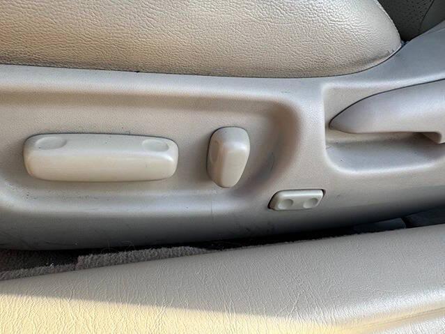 used 2007 Toyota Camry Solara car, priced at $7,495