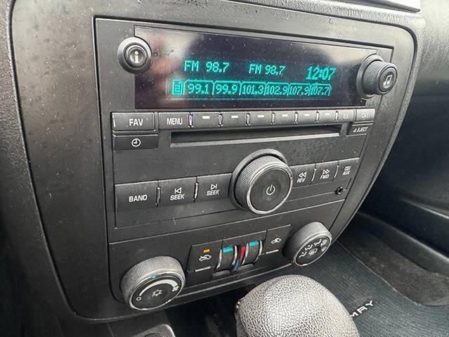 used 2006 Chevrolet Monte Carlo car, priced at $4,495