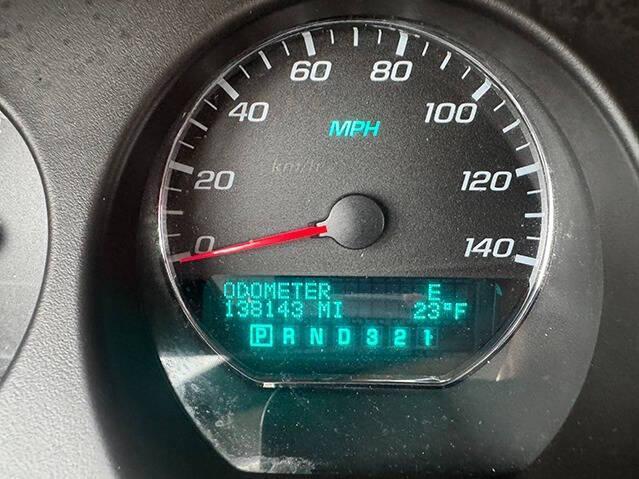 used 2006 Chevrolet Monte Carlo car, priced at $4,495