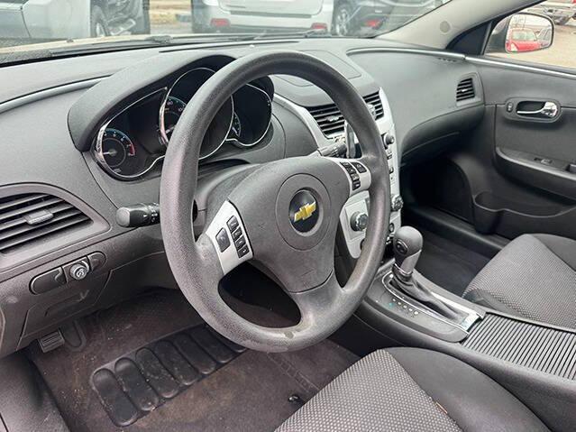 used 2011 Chevrolet Malibu car, priced at $5,495
