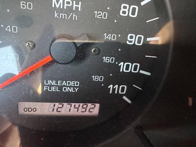 used 2000 Nissan Xterra car, priced at $6,495