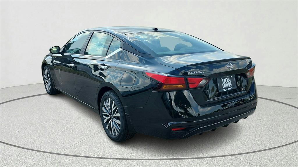 new 2025 Nissan Altima car, priced at $24,617