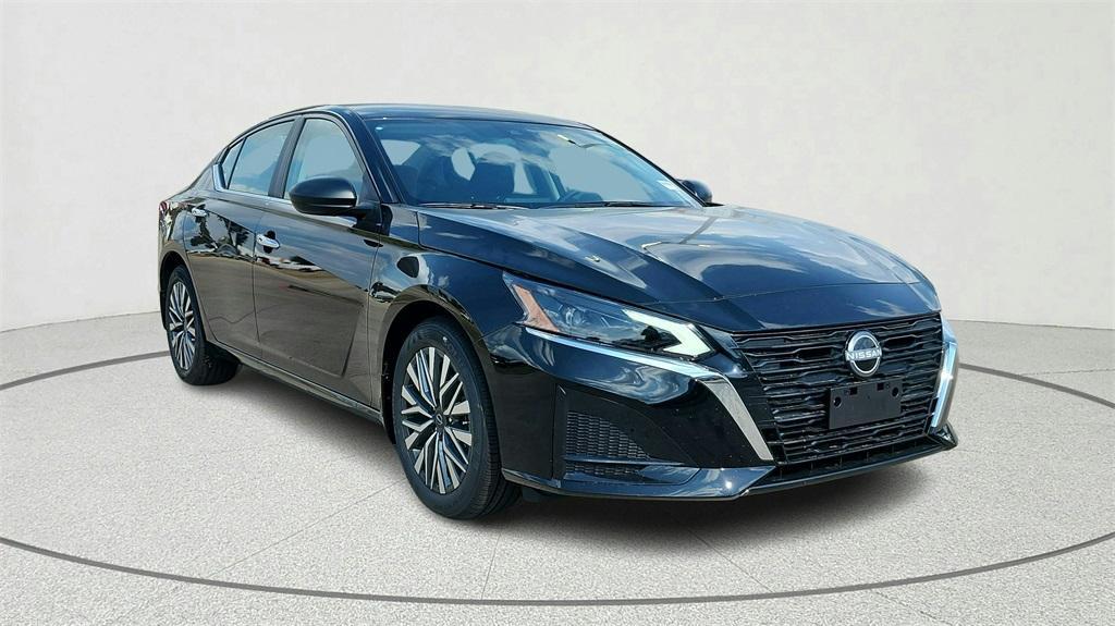 new 2025 Nissan Altima car, priced at $24,617