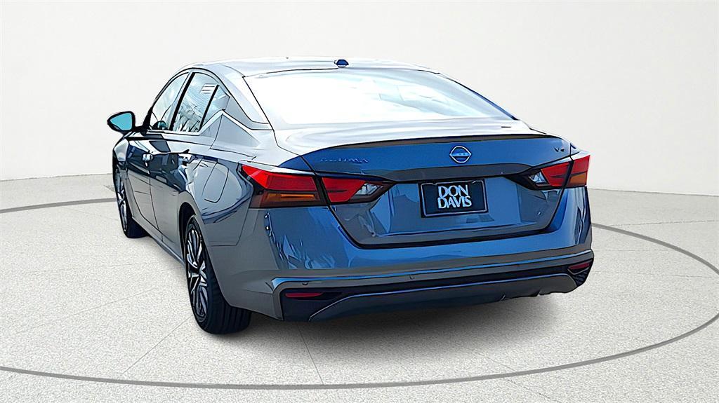 used 2024 Nissan Altima car, priced at $16,520