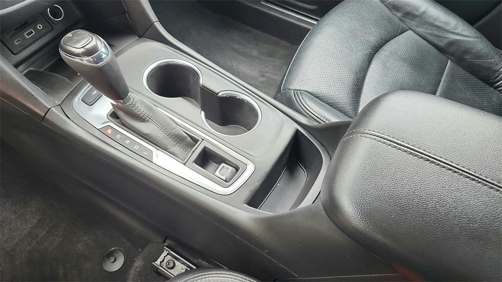 used 2020 Chevrolet Equinox car, priced at $16,655