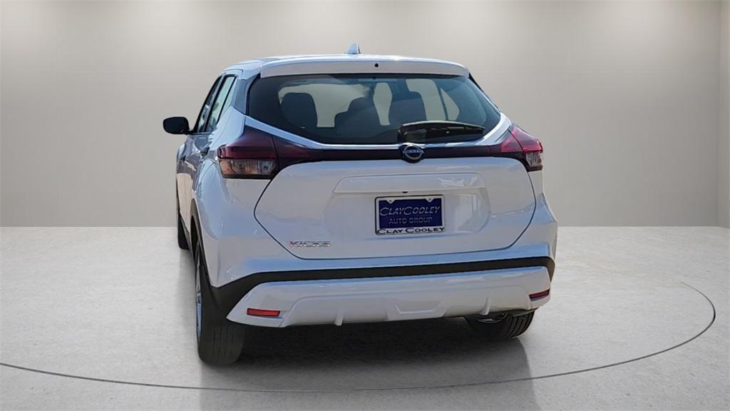 new 2025 Nissan Kicks Play car, priced at $20,178