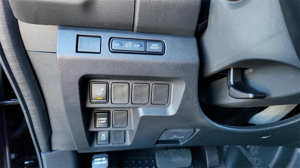 new 2026 Nissan Frontier car, priced at $38,181