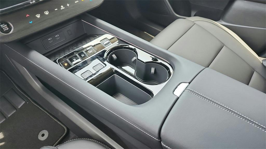 new 2025 Nissan Murano car, priced at $43,557