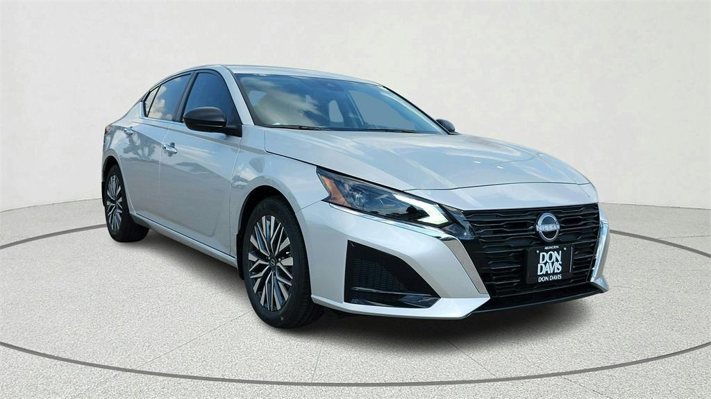 new 2025 Nissan Altima car, priced at $24,934