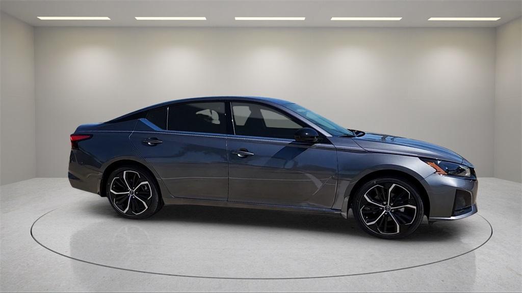new 2025 Nissan Altima car, priced at $29,574