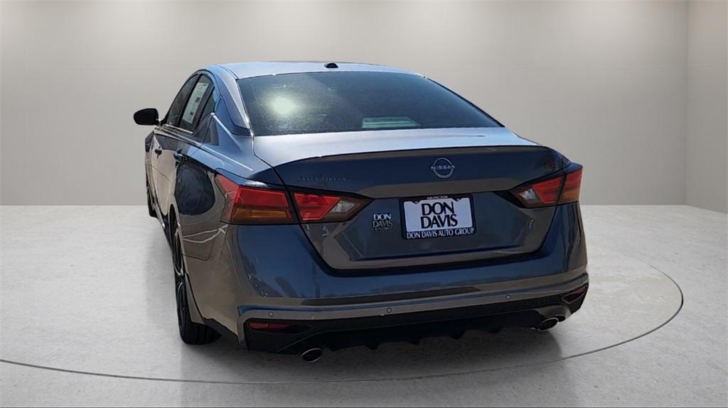 new 2025 Nissan Altima car, priced at $29,574