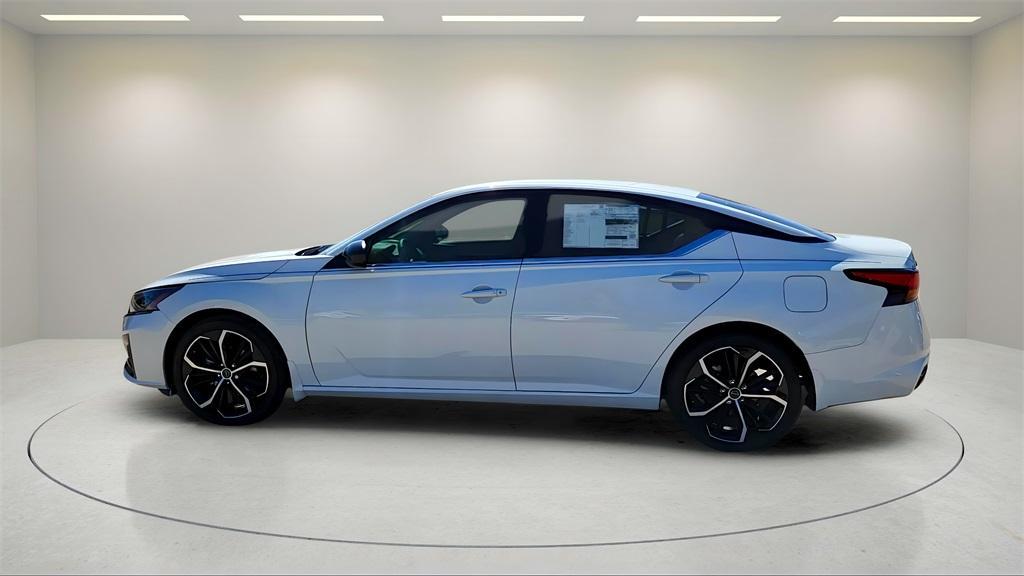 new 2025 Nissan Altima car, priced at $27,437