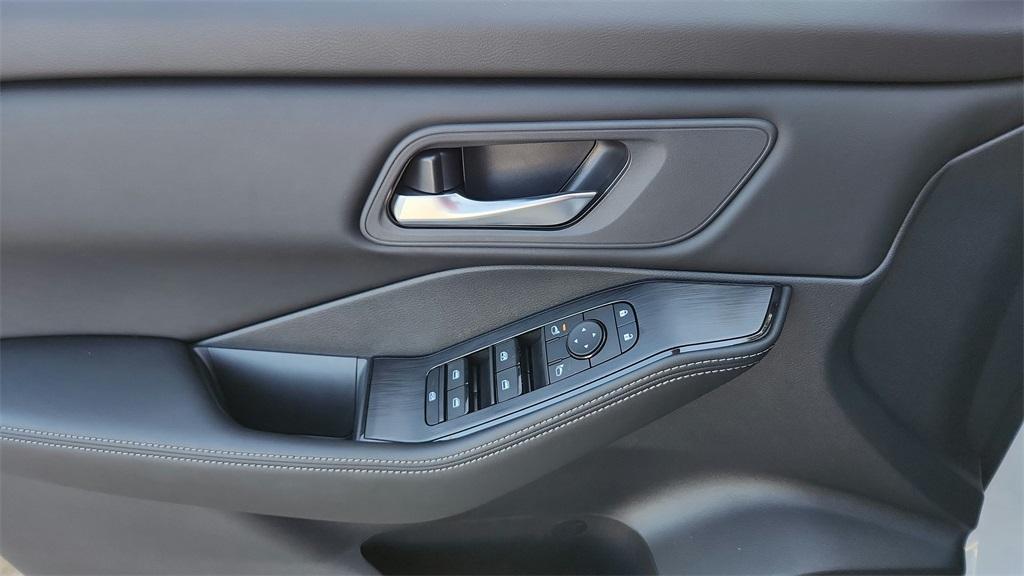 new 2026 Nissan Rogue car, priced at $30,653