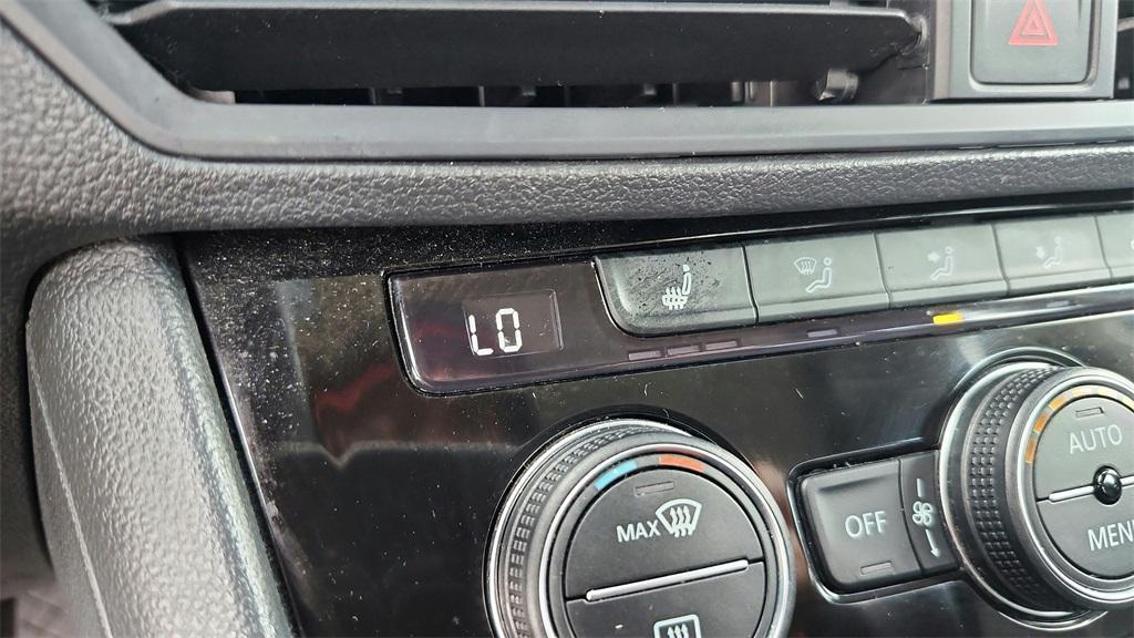 used 2024 Volkswagen Jetta car, priced at $18,591