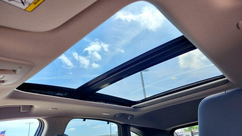 used 2025 Nissan Murano car, priced at $41,247