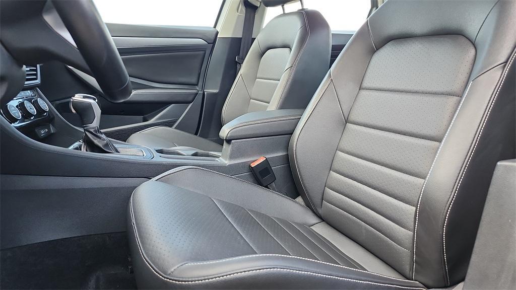 used 2024 Volkswagen Jetta car, priced at $18,815