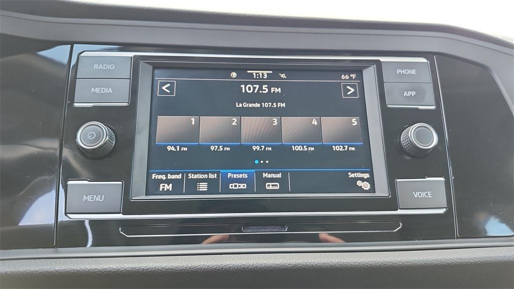 used 2024 Volkswagen Jetta car, priced at $18,815