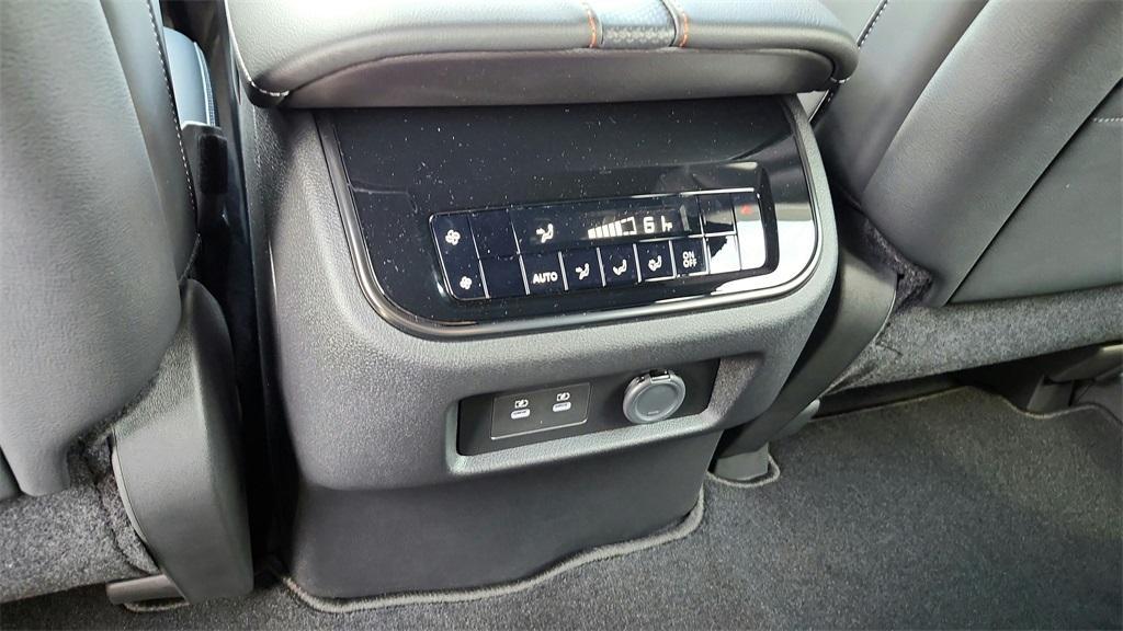 new 2025 Nissan Armada car, priced at $69,605