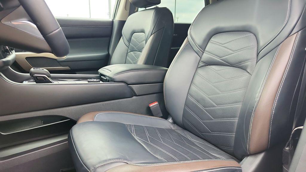 used 2023 Nissan Pathfinder car, priced at $34,153