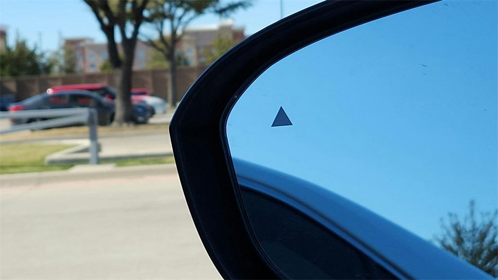 new 2025 Nissan Kicks car, priced at $25,319