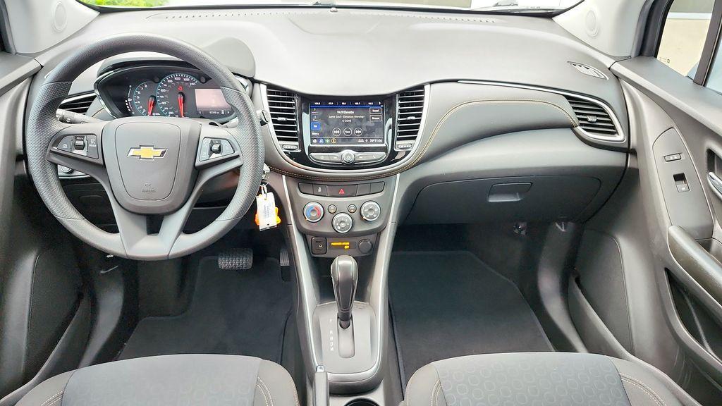used 2022 Chevrolet Trax car, priced at $15,115