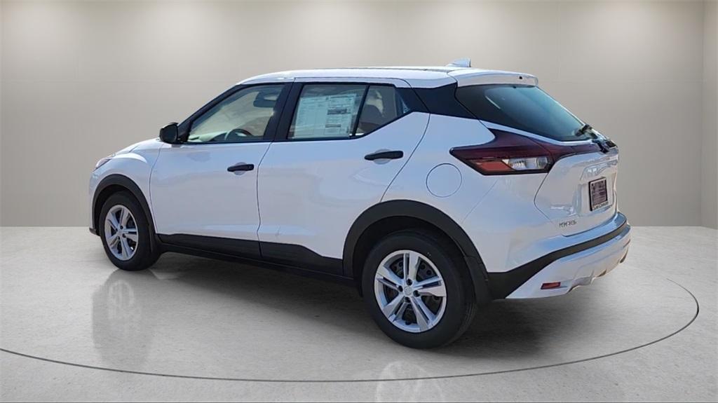 new 2025 Nissan Kicks Play car, priced at $20,242