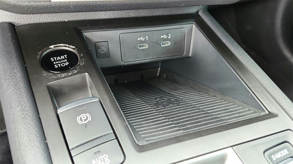 used 2025 Nissan Kicks car, priced at $20,472