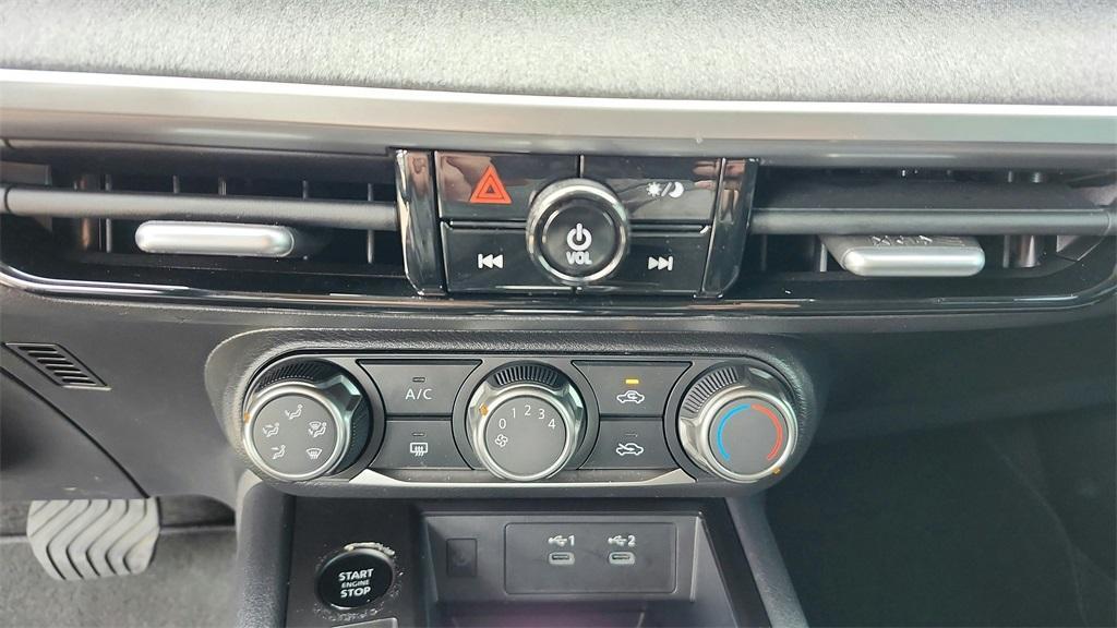 used 2025 Nissan Kicks car, priced at $20,472