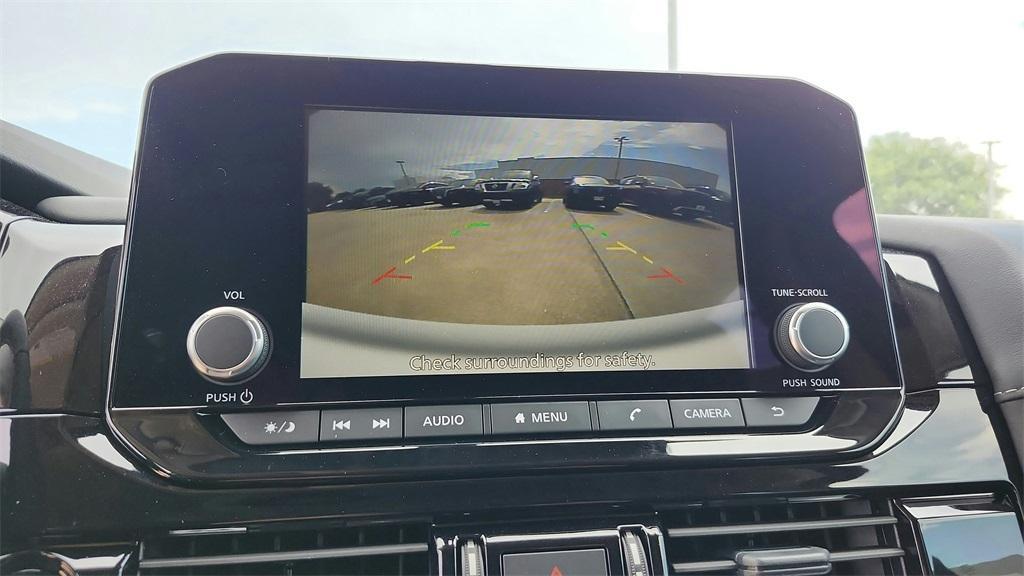 new 2025 Nissan Pathfinder car, priced at $36,866