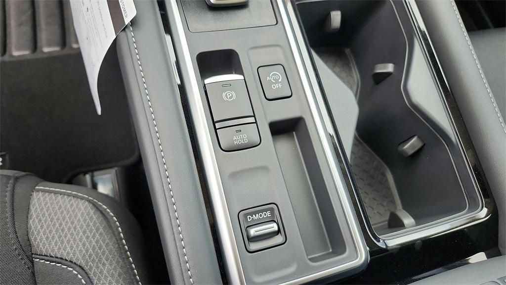 new 2025 Nissan Pathfinder car, priced at $36,866