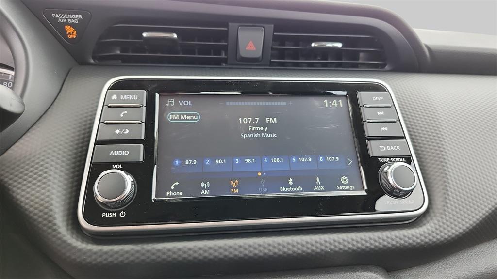 new 2025 Nissan Kicks Play car, priced at $19,647