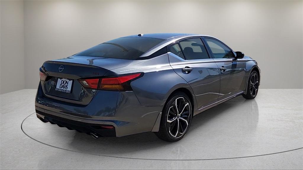 new 2025 Nissan Altima car, priced at $29,574