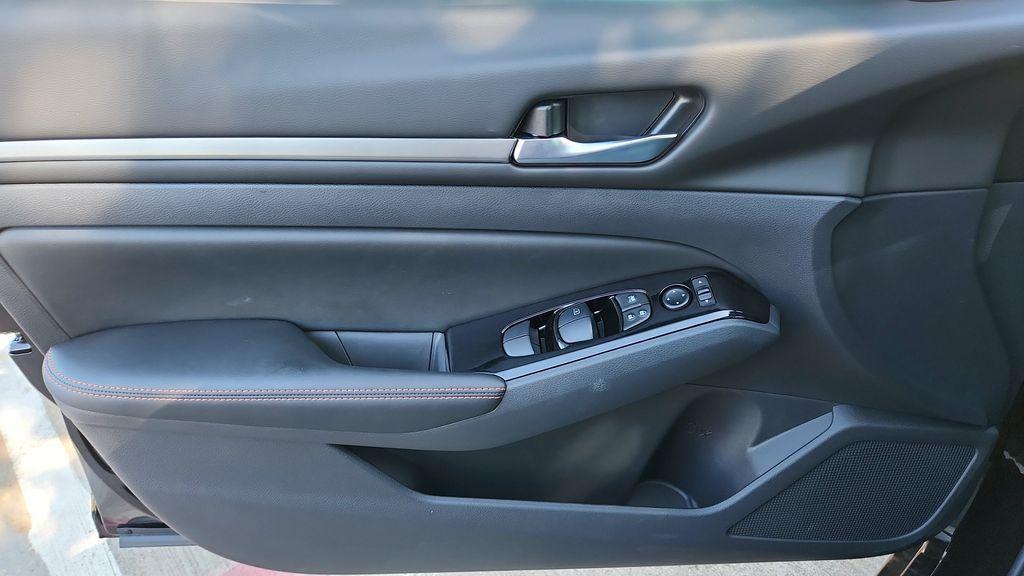 new 2025 Nissan Altima car, priced at $27,179