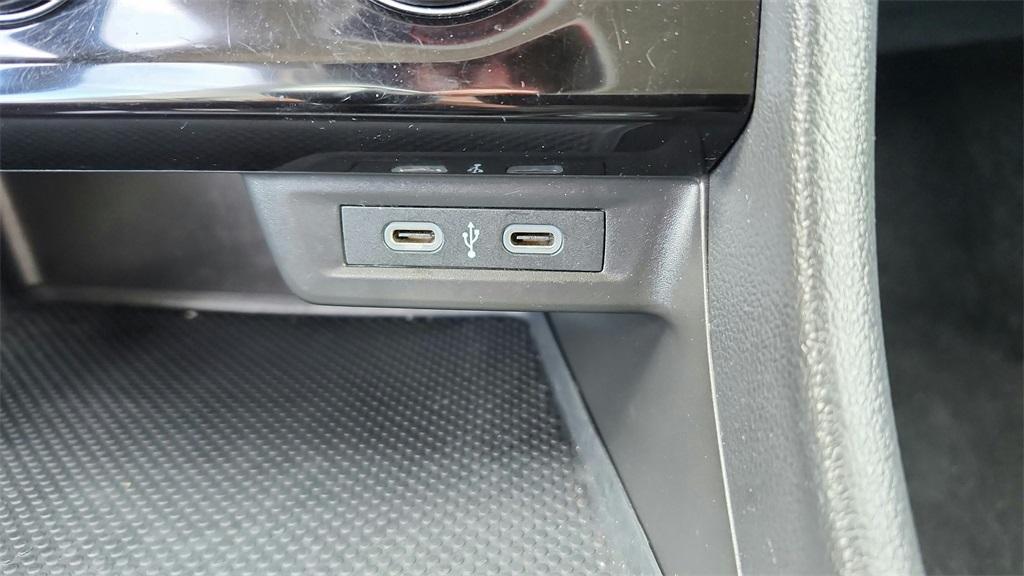 used 2024 Volkswagen Jetta car, priced at $18,610