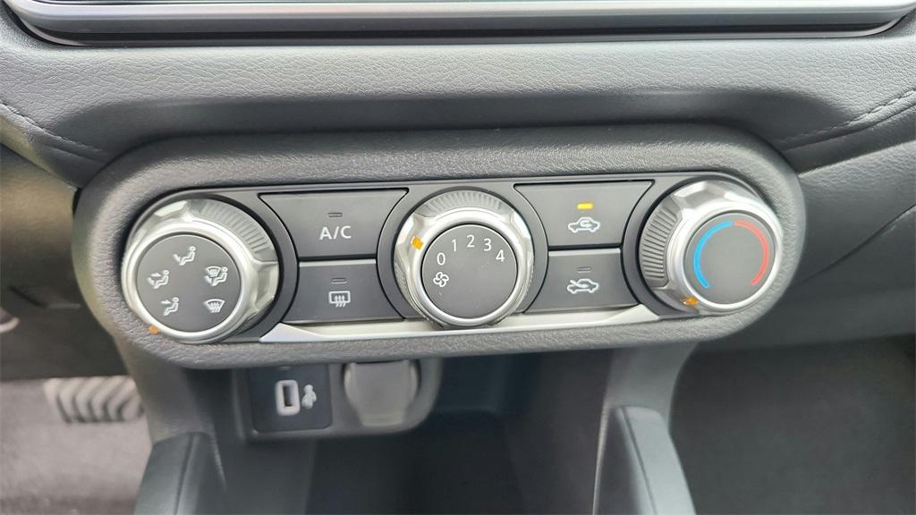 new 2025 Nissan Versa car, priced at $17,602