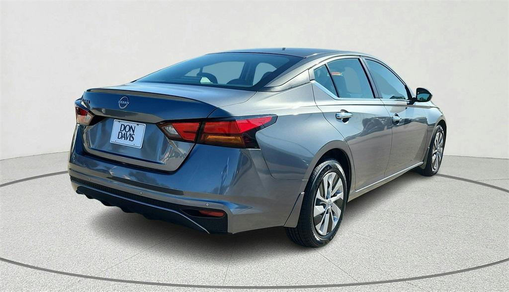 used 2023 Nissan Altima car, priced at $17,380