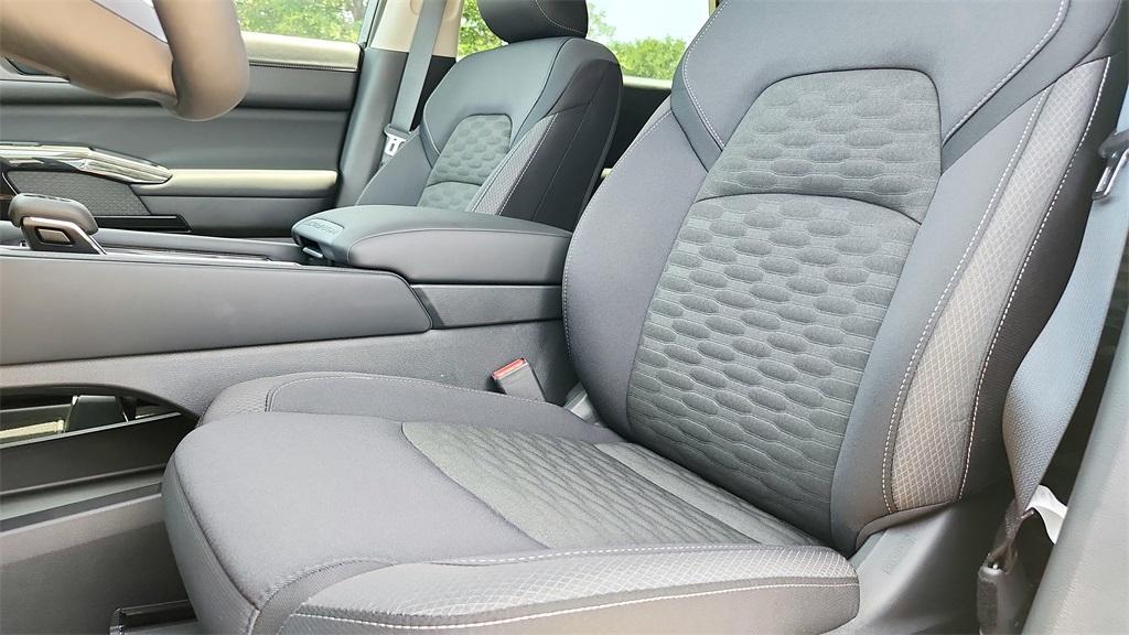 new 2025 Nissan Pathfinder car, priced at $36,866