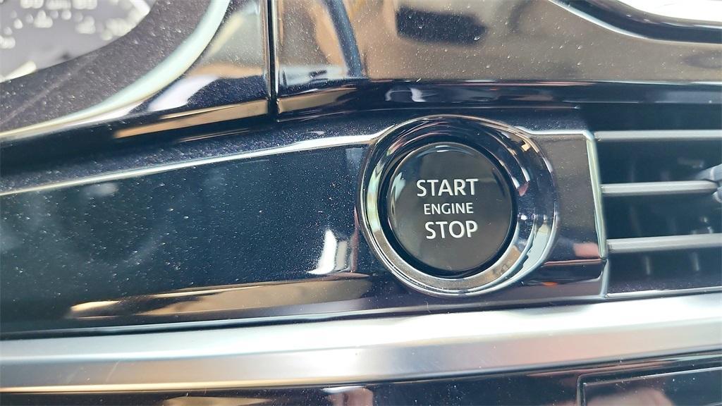 new 2025 Nissan Pathfinder car, priced at $36,866