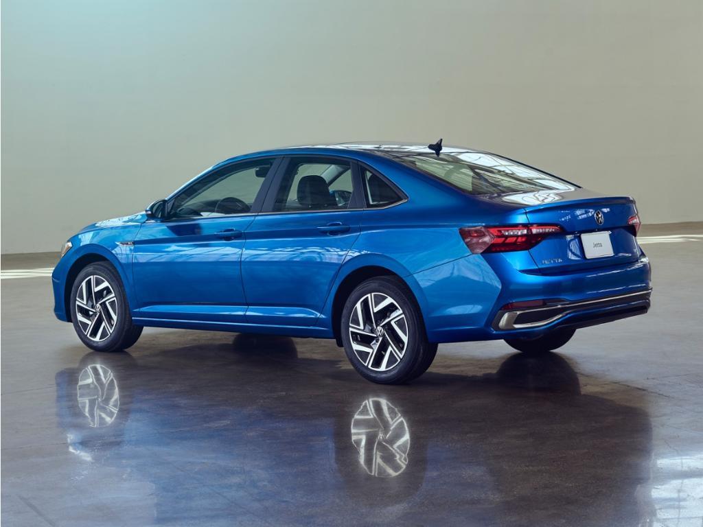 used 2024 Volkswagen Jetta car, priced at $18,641