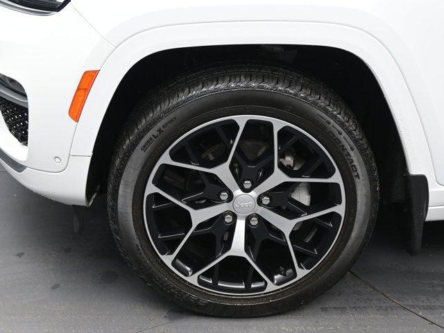 used 2025 Jeep Grand Cherokee car, priced at $53,988