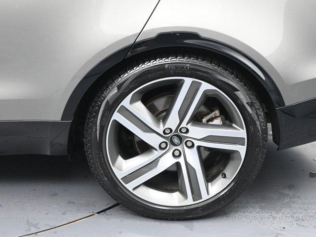 used 2022 Land Rover Discovery car, priced at $33,738