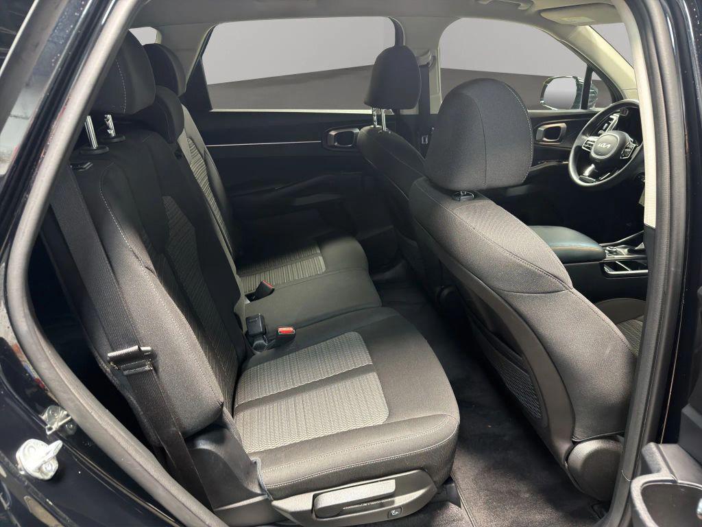 used 2023 Kia Sorento car, priced at $22,617