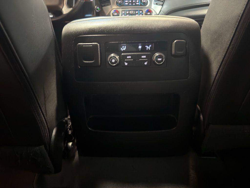 used 2020 GMC Yukon XL car, priced at $23,995
