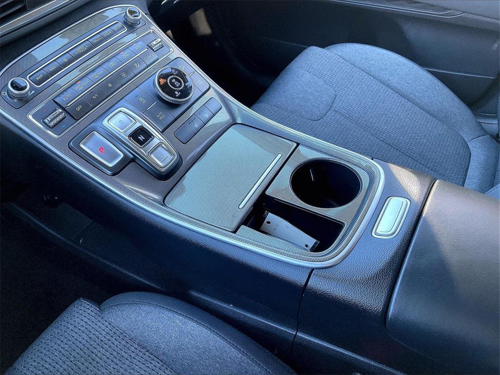 used 2023 Hyundai Santa Fe car, priced at $21,689