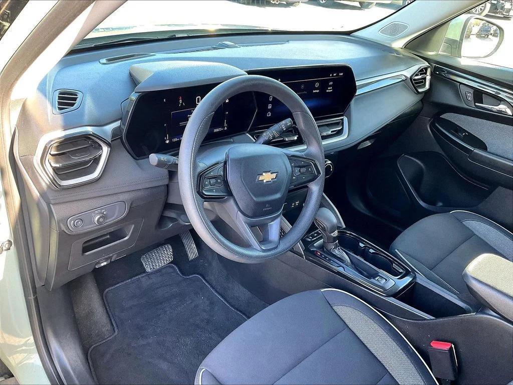 used 2025 Chevrolet TrailBlazer car, priced at $23,600