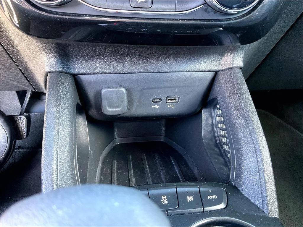 used 2025 Chevrolet TrailBlazer car, priced at $23,600